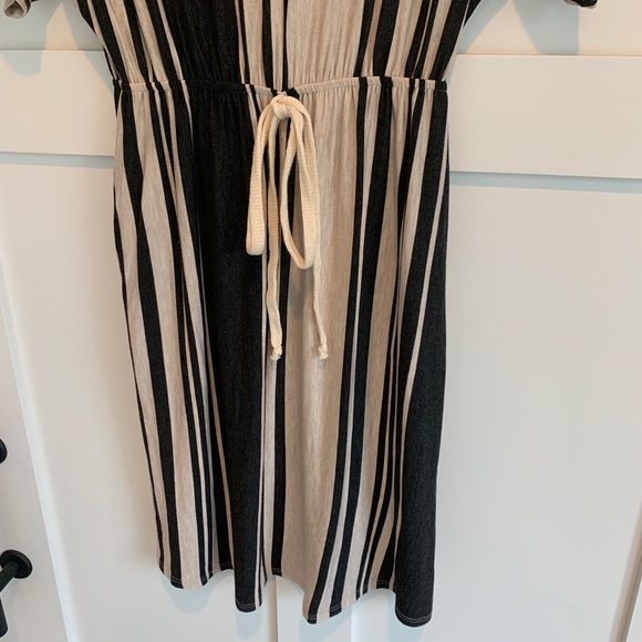 Native People Soft Flow Boutique Dress - Picture 4 of 7